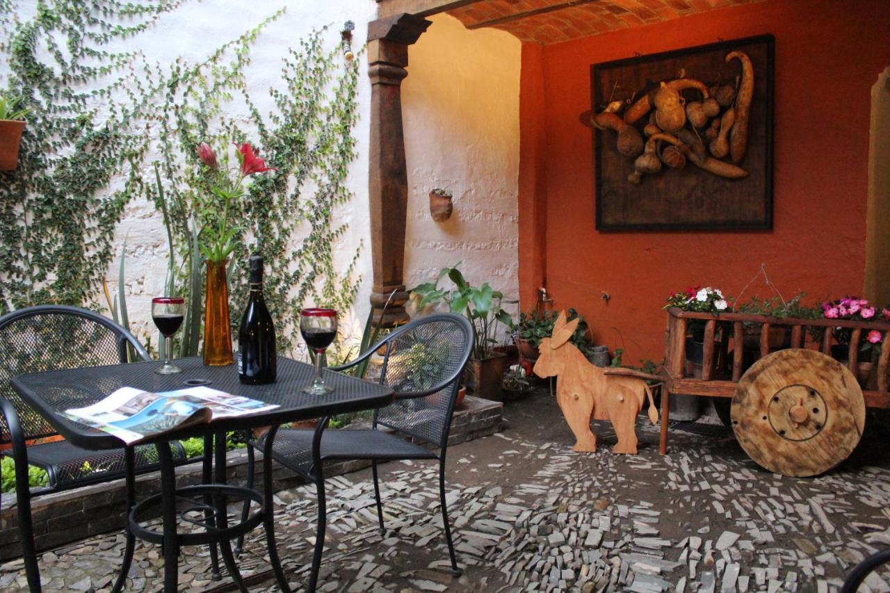 Hotel Mi Pueblito Tapalpa Bagian luar foto